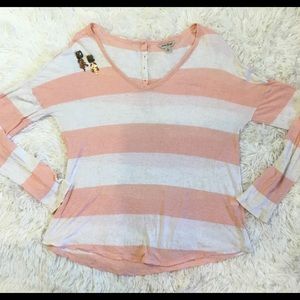 🍀 Lucky Brand long sleeved pink striped top small